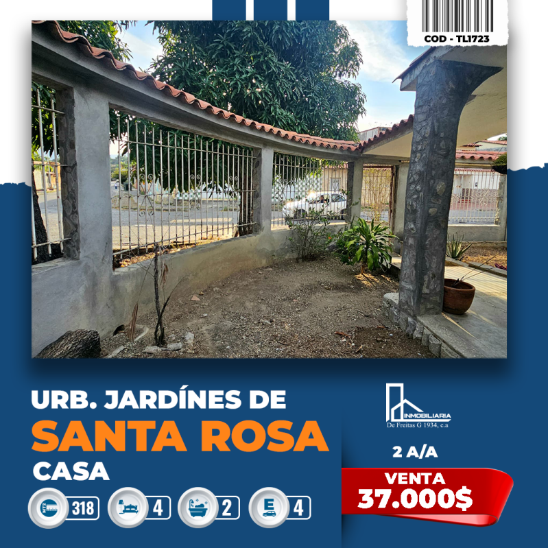 Casa Amplia Casa de esquina en Jardines de Santa Rosa.